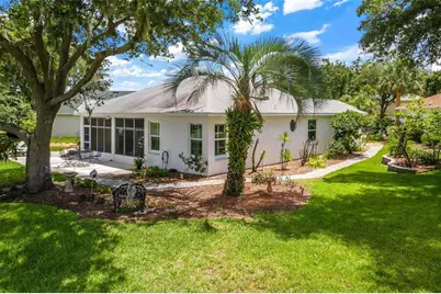 3354 Saint Lucia Court, Tavares, FL 32778 - Photo 4