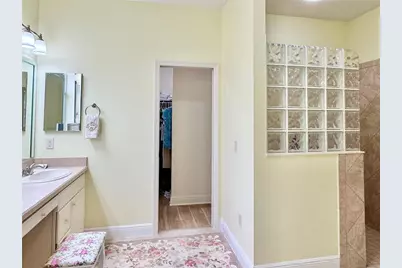 646 Murphys Estate Drive, The Villages, FL 32162 - Photo 16