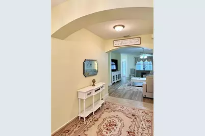646 Murphys Estate Drive, The Villages, FL 32162 - Photo 2