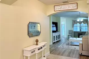646 Murphys Estate Dr, The Villages, FL 32162 - Photo 2