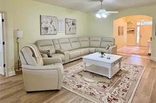 646 Murphys Estate Dr, The Villages, FL 32162 - Photo 4