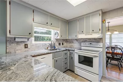 1136 Rue De Dore, Tavares, FL 32778 - Photo 12