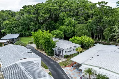 1136 Rue De Dore, Tavares, FL 32778 - Photo 40