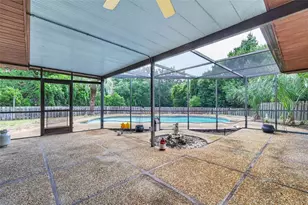 2085 Sussex Dr, Mount Dora, FL 32757 - Photo 36