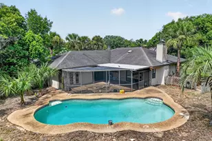 2085 Sussex Dr, Mount Dora, FL 32757 - Photo 46
