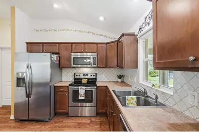 2007 Yearling Way, The Villages, FL 32163 - Photo 10