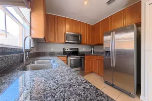 13349 Harbor Shore Ln, Winter Garden, FL 34787 - Photo 8