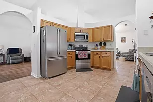 3851 Manor Oaks Ct, Leesburg, FL 34748 - Photo 6