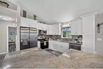 13685 SE 90th Court, Summerfield, FL 34491 - Photo 14