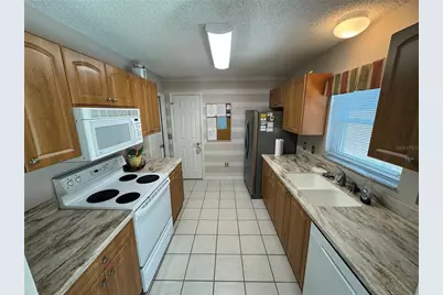 616 Enconto Street, Lady Lake, FL 32159 - Photo 6