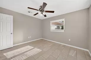 610 W Maud St, Tavares, FL 32778 - Photo 24