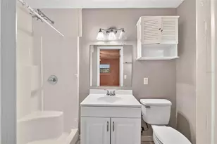 610 W Maud St, Tavares, FL 32778 - Photo 18