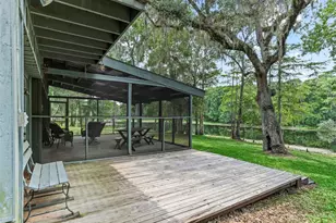 10518 SW 64th Ave, Bushnell, FL 33513 - Photo 2