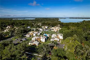 1051 S Highland St, Mount Dora, FL 32757 - Photo 26