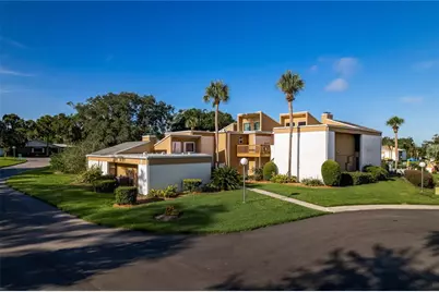 1051 S Highland Street #7D, Mount Dora, FL 32757 - Photo 1