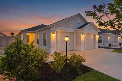 1363 Darren Drive, The Villages, FL 34762 - Photo 2