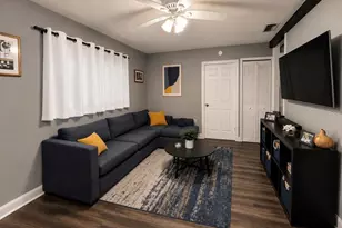 1116 E Winnemissett Ave, Deland, FL 32724 - Photo 2