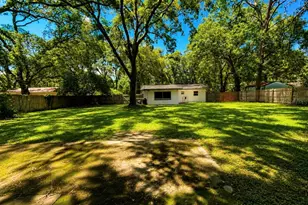 1116 E Winnemissett Ave, Deland, FL 32724 - Photo 10