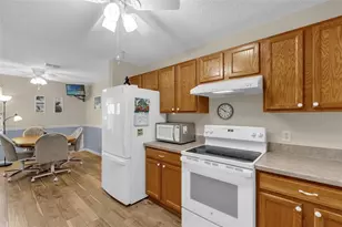 1707 Gomez Pl, The Villages, FL 32162 - Photo 12