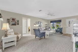 1707 Gomez Pl, The Villages, FL 32162 - Photo 4