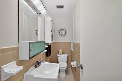 445 S Grandview Street #8, Mount Dora, FL 32757 - Photo 22