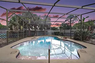 660 Oleander St, Mount Dora, FL 32757 - Photo 2