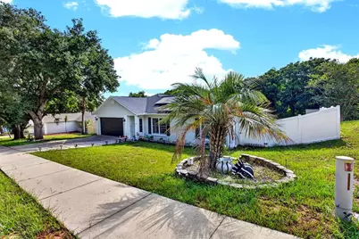 919 Arbor Hill Cir, Minneola, FL 34715 - Photo 2