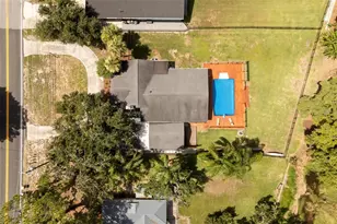 32749 Lake Eustis Dr, Tavares, FL 32778 - Photo 46