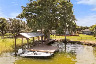 32749 Lake Eustis Dr, Tavares, FL 32778 - Photo 12