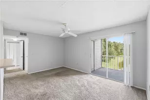 1229 Bermuda Lakes Ln, Kissimmee, FL 34741 - Photo 6