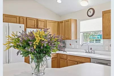 3025 Hobart Court, The Villages, FL 32162 - Photo 16