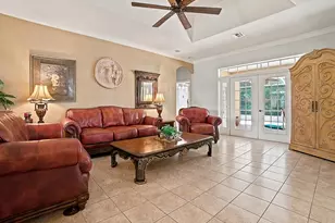 830 Old Oaks Ln, Leesburg, FL 34748 - Photo 12