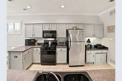 830 Old Oaks Lane, Leesburg, FL 34748 - Photo 24