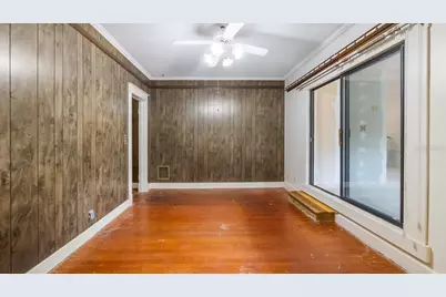 127 E Laurel Avenue, Howey in the Hills, FL 34737 - Photo 14