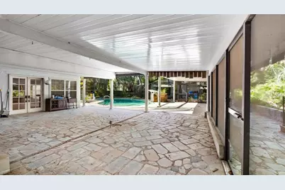 127 E Laurel Avenue, Howey in the Hills, FL 34737 - Photo 26