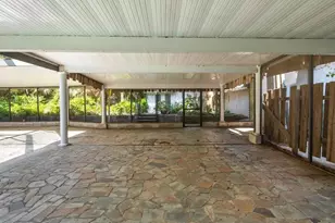127 E Laurel Ave, Howey in the Hills, FL 34737 - Photo 22