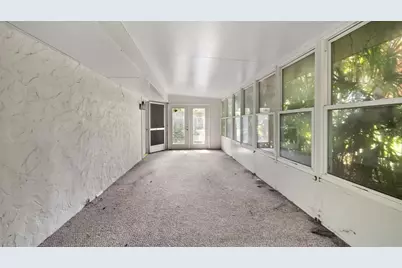 127 E Laurel Avenue, Howey in the Hills, FL 34737 - Photo 34