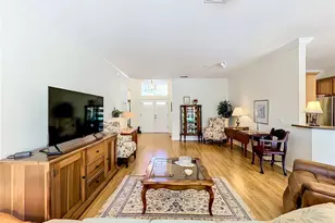 8031 Arcadian Ct, Mount Dora, FL 32757 - Photo 8