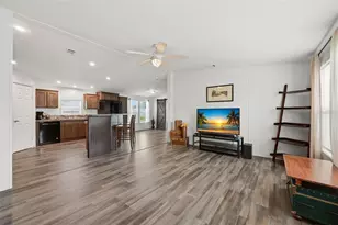 209 Ellsworth Dr, Kissimmee, FL 34758 - Photo 4