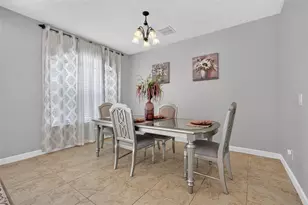 1766 Oak Grove Chase Dr, Orlando, FL 32820 - Photo 4