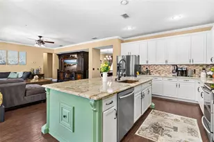 547 Seaside Cove St, Winter Garden, FL 34787 - Photo 18