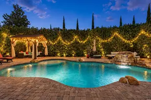 547 Seaside Cove St, Winter Garden, FL 34787 - Photo 2