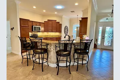 632 Coronaca Court, The Villages, FL 32163 - Photo 8