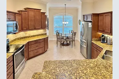 632 Coronaca Court, The Villages, FL 32163 - Photo 6
