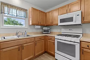 8397 SE 177th Bartram Loop, The Villages, FL 32162 - Photo 20