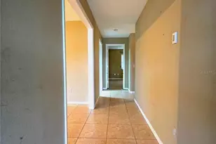 125 Oak Cir, Ocala, FL 34472 - Photo 2