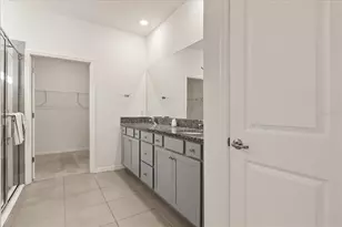 8104 Penrose Pl, Wildwood, FL 34785 - Photo 20