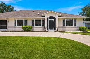 27202 Racquet Cir, Leesburg, FL 34748 - Photo 1