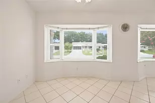 27202 Racquet Cir, Leesburg, FL 34748 - Photo 12