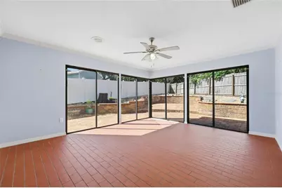 17 Hibiscus Court, Eustis, FL 32726 - Photo 4